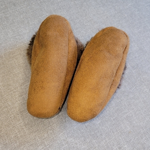 Bundle of 4 pairs of winter boots por baby. - Picture 11 of 13